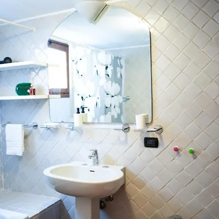 Il Nettuno Stile Rustico In Centro Citta * ترينتو