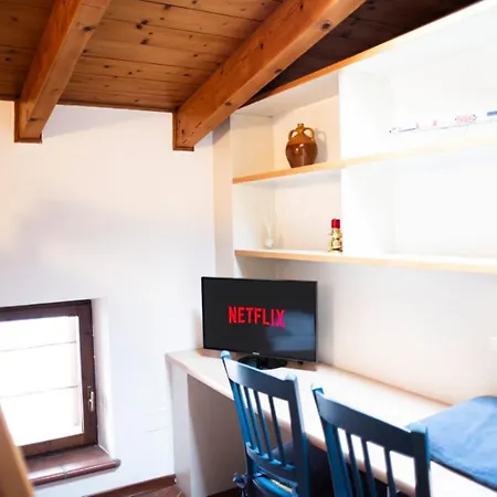 Il Nettuno Stile Rustico In Centro Citta