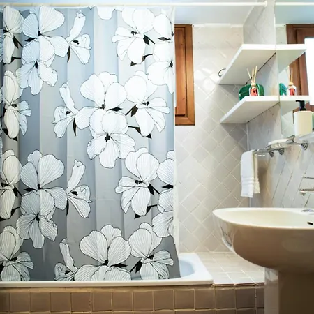 Il Nettuno Stile Rustico In Centro Citta ترينتو