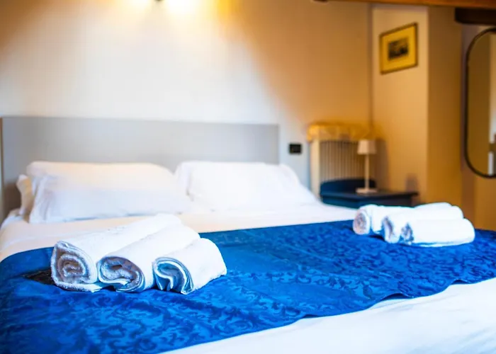 Il Nettuno Stile Rustico In Centro Citta *